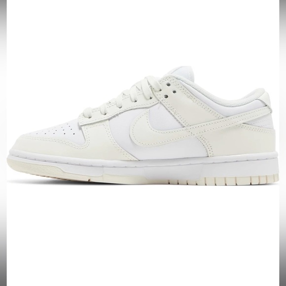 NEW IN ORIGINAL BOX Nike Women's Dunk Low in 'White Sail' in size 6.5 - Picture 8 of 12